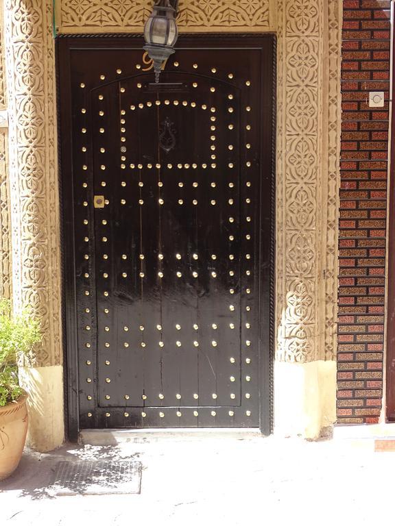 Hotel Riad Bab Lakhmiss Marrakesch Exterior foto